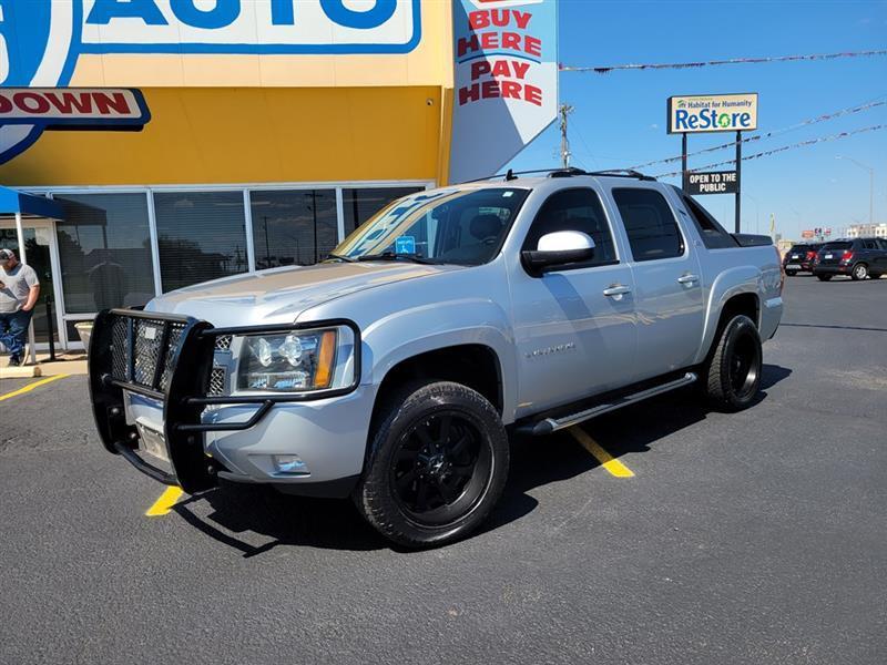 Chevrolet Avalanche  2011
