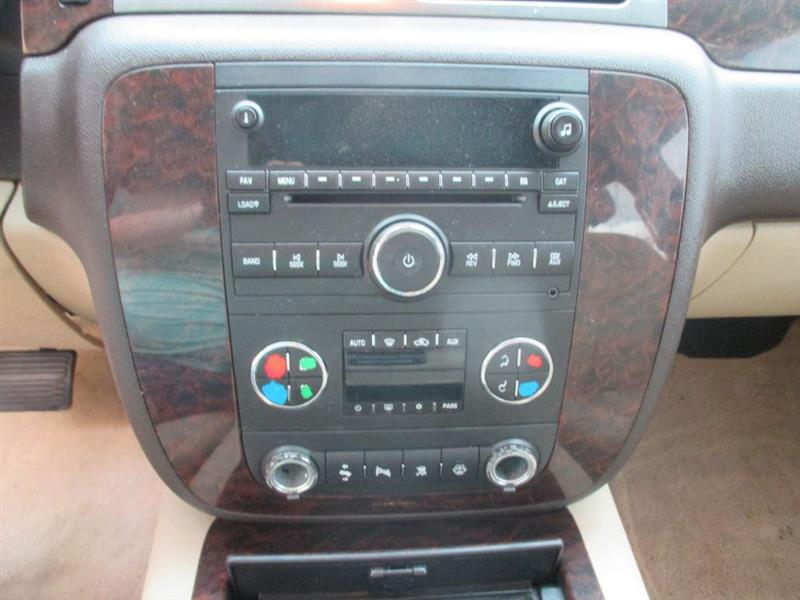 GMC Yukon Denali AWD 2007 GMC Yukon Denali AWD 2007