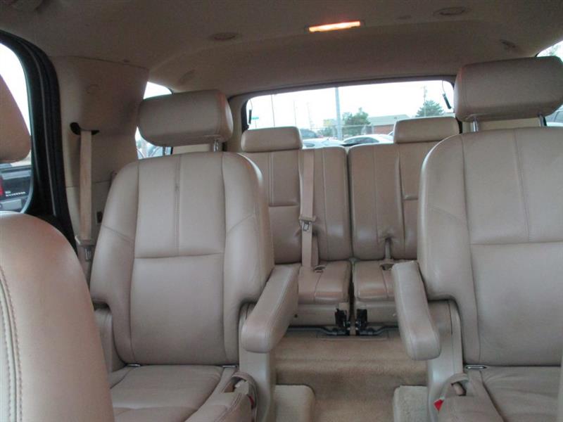 GMC Yukon Denali AWD 2007 GMC Yukon Denali AWD 2007