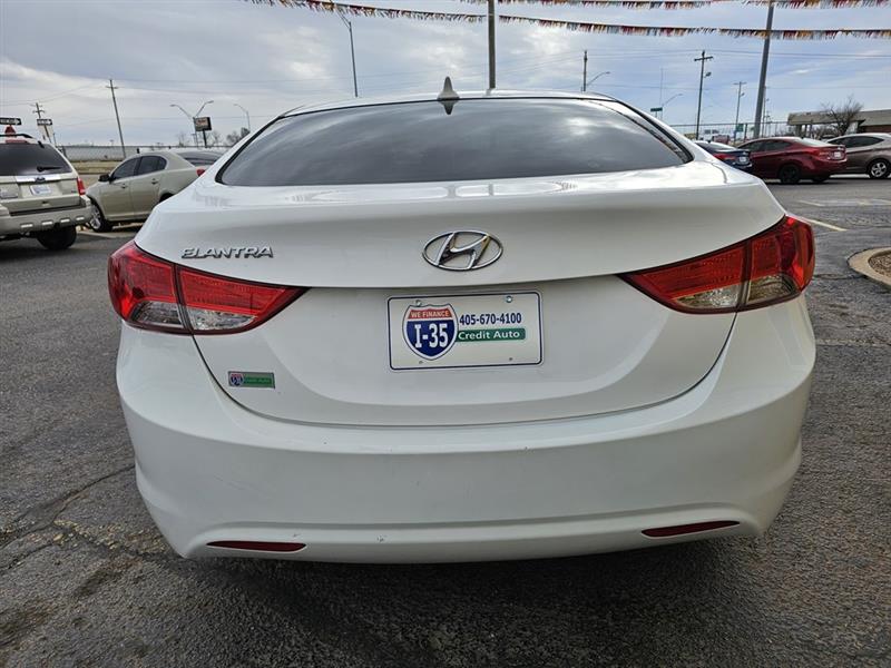 Hyundai Elantra  2013 Hyundai Elantra  2013