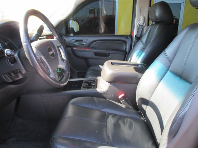 GMC Yukon  2011 GMC Yukon  2011