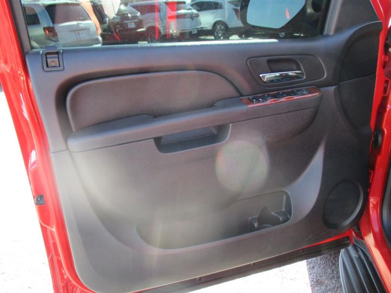 GMC Yukon  2011 GMC Yukon  2011