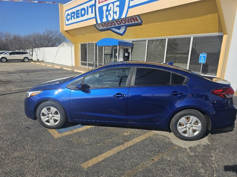 Kia Forte LX 6A 2017