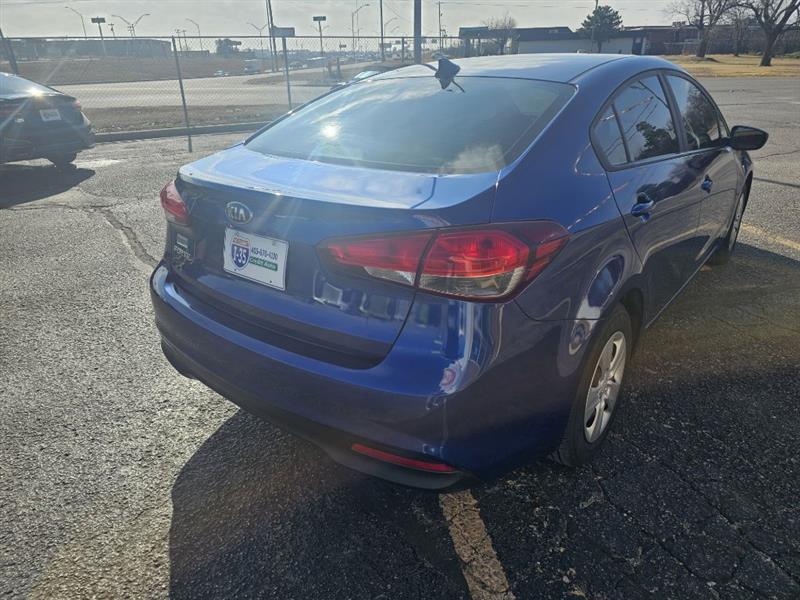 Kia Forte LX 6A 2017