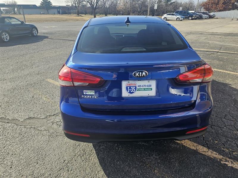 Kia Forte LX 6A 2017