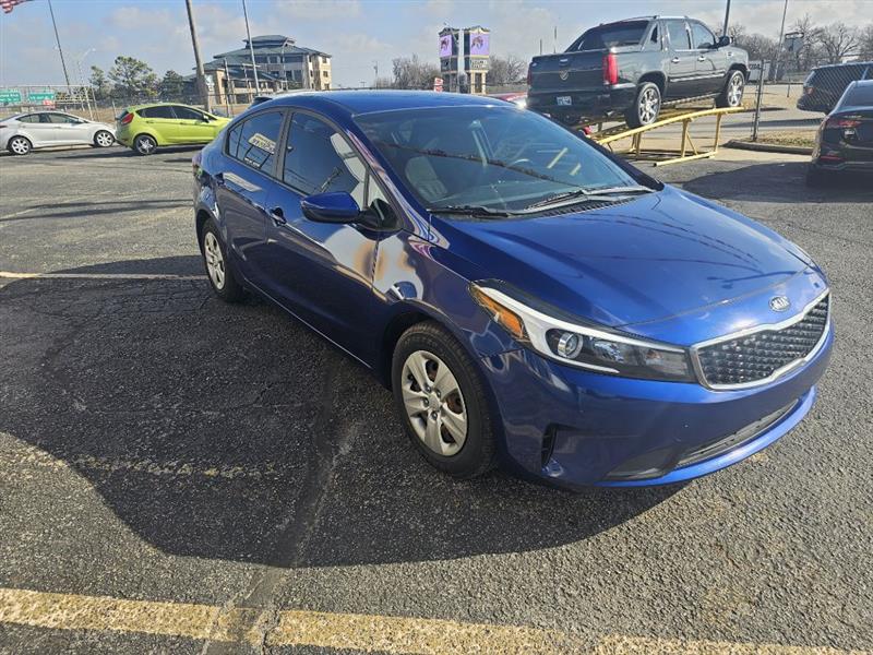 Kia Forte LX 6A 2017