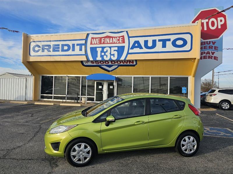 2013 Ford Fiesta SE Hatchback