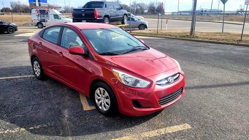 Hyundai Accent SE 4-Door 6A 2016