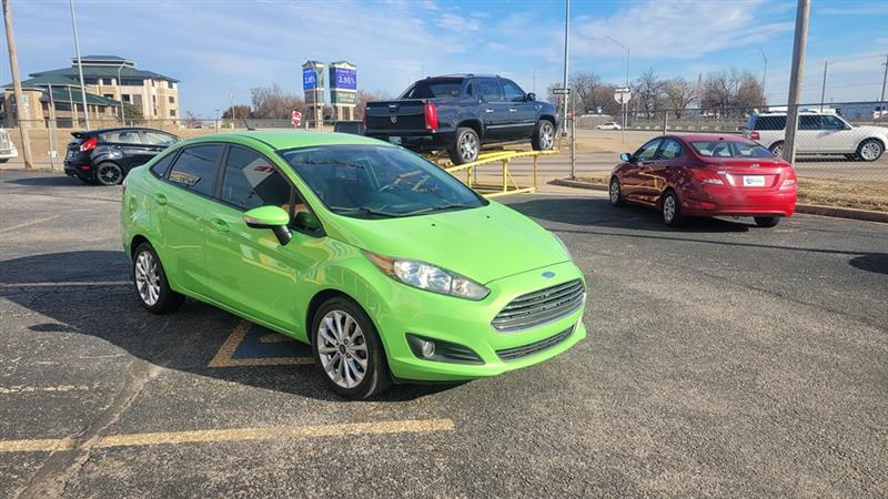 Ford Fiesta SE Sedan 2014