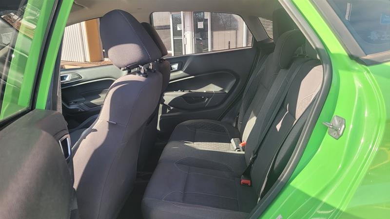 Ford Fiesta SE Sedan 2014