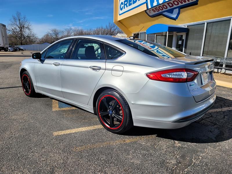 Ford Fusion  2016