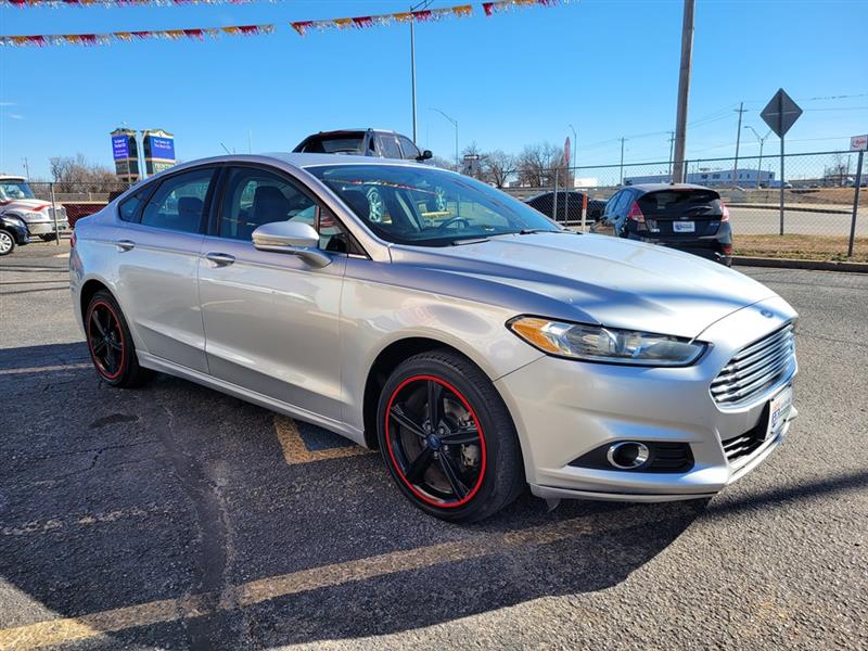 Ford Fusion  2016