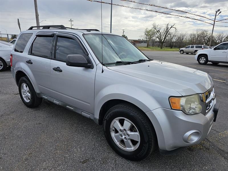 Ford Escape XLS FWD 2012