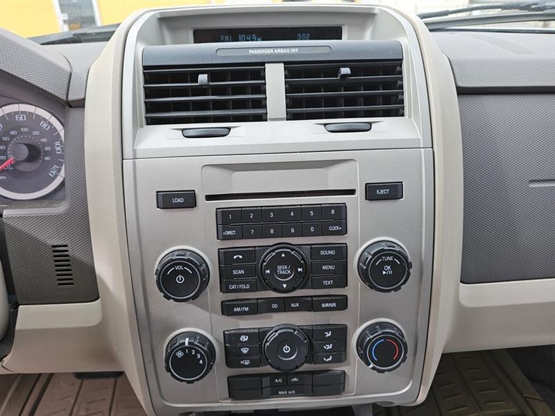 Ford Escape XLS FWD 2012