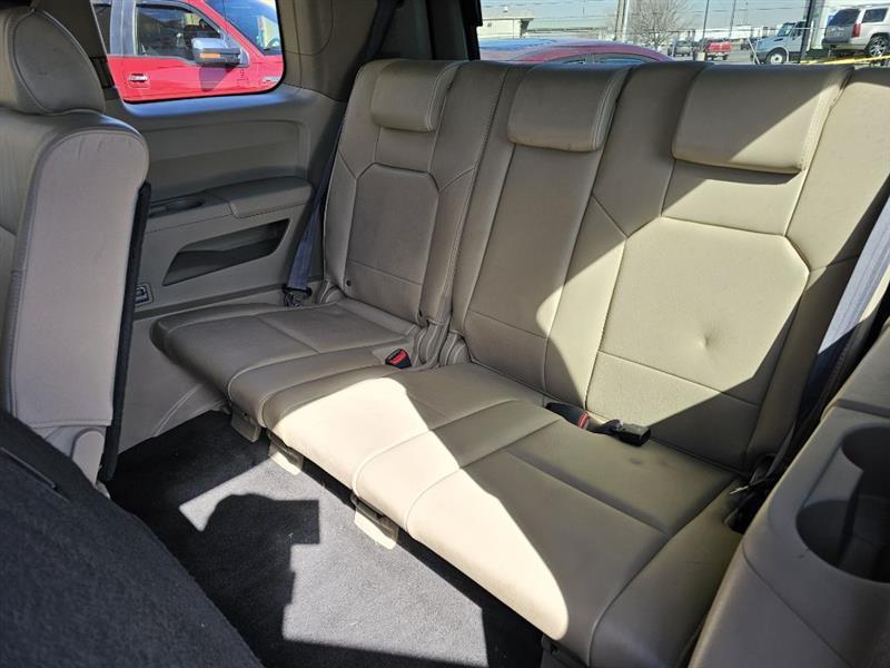 Honda Pilot EX-L 2WD 5-Spd AT 2011