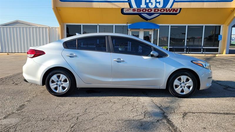 Kia Forte LX 6A 2017