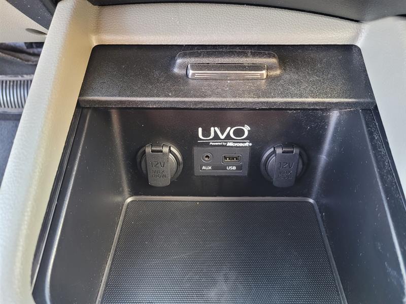 Kia Forte 5-Door  2014