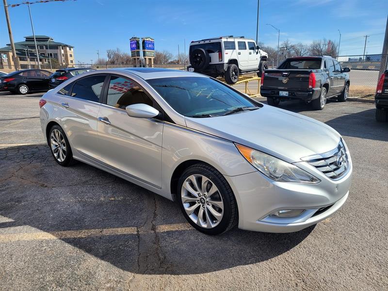 Hyundai Sonata  2013