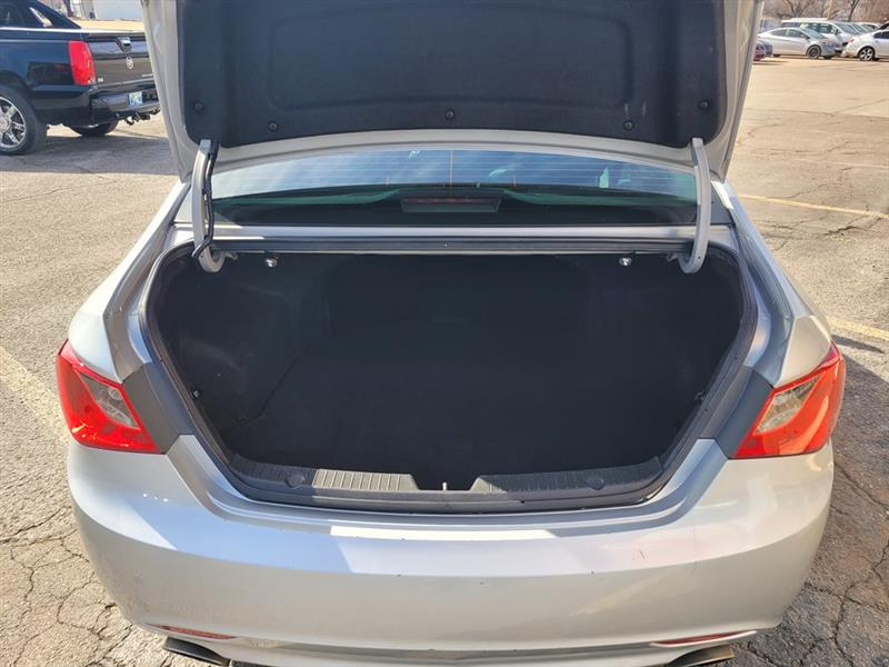 Hyundai Sonata  2013