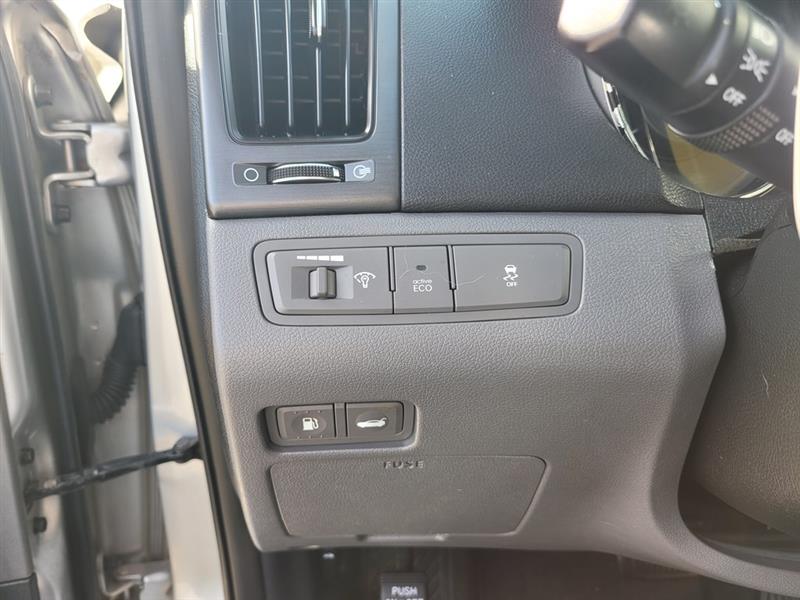 Hyundai Sonata  2013