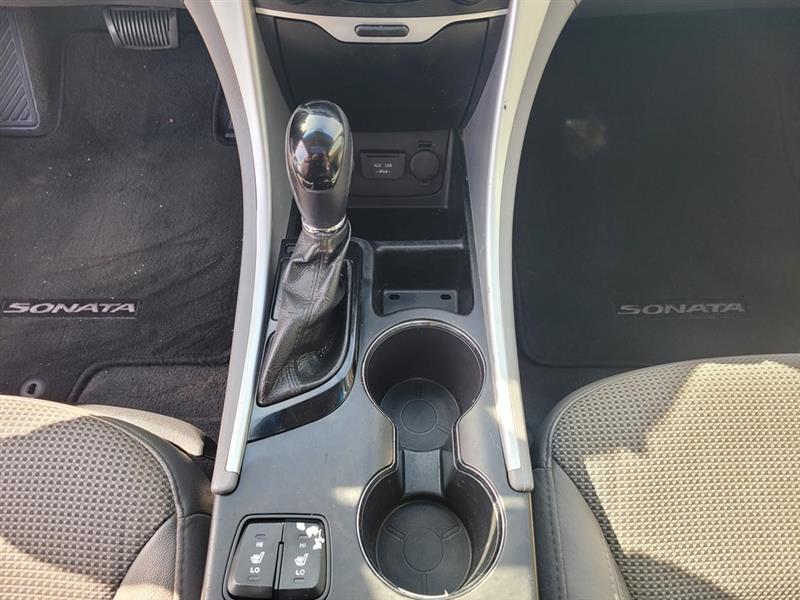 Hyundai Sonata  2013