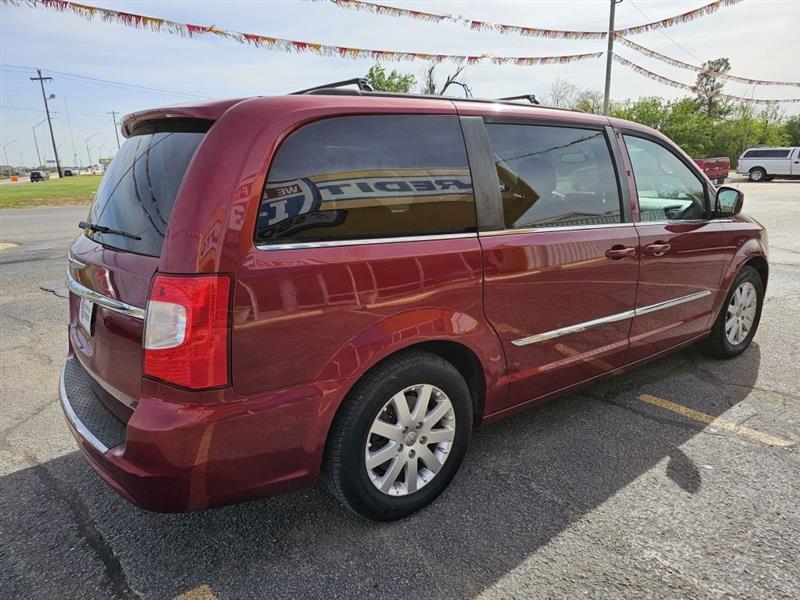 Chrysler Town & Country Touring 2014