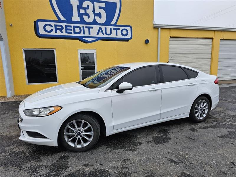 Ford Fusion SE 2017