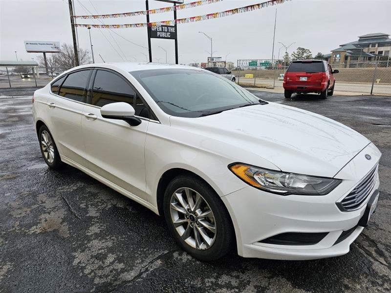 Ford Fusion SE 2017