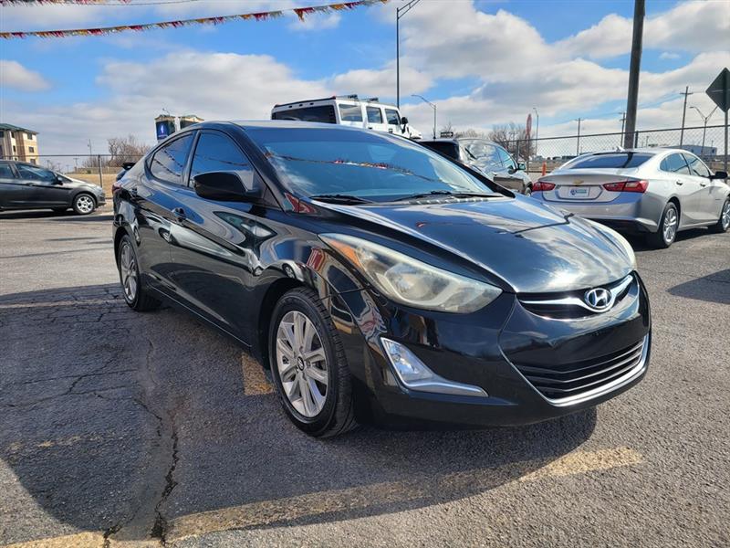 Hyundai Elantra  2016