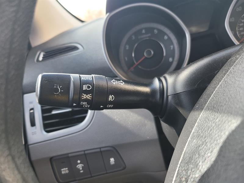 Hyundai Elantra  2016