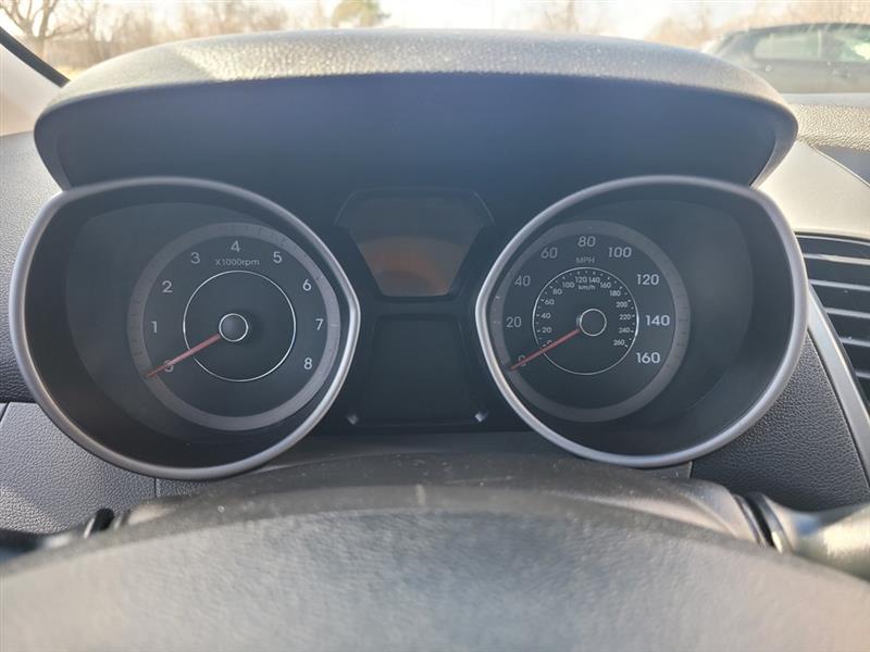 Hyundai Elantra  2016