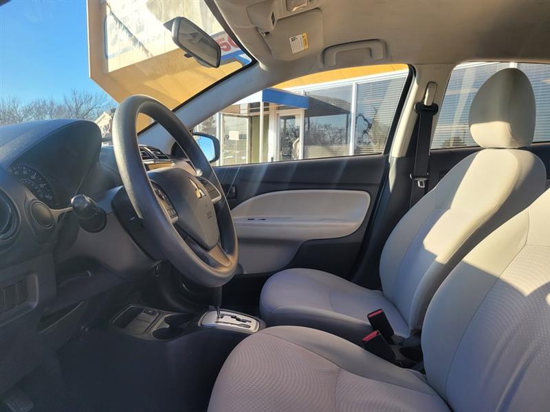 Mitsubishi Mirage G4 ES 5M 2020