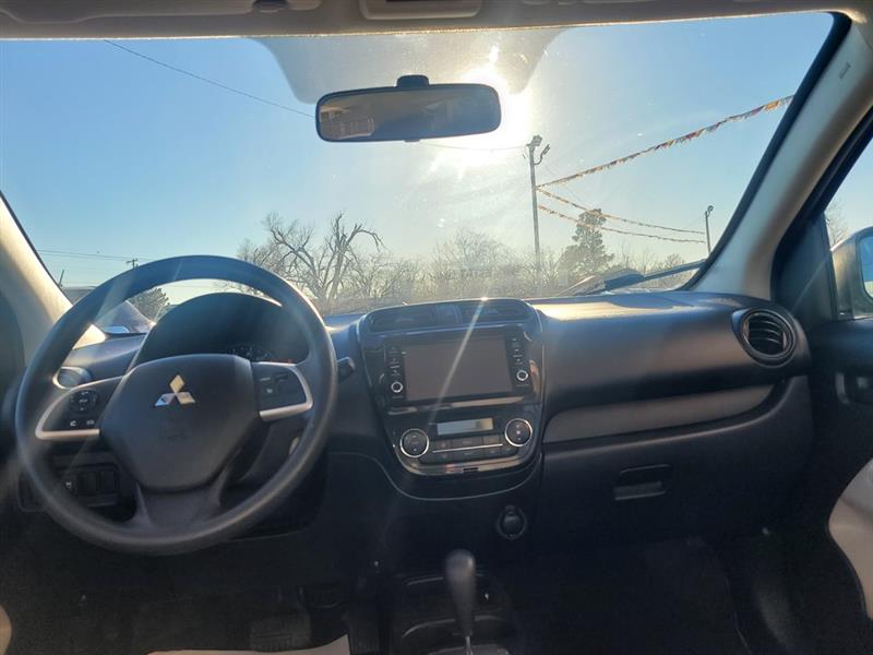 Mitsubishi Mirage G4 ES 5M 2020