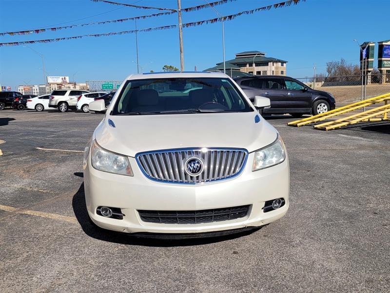 Buick LaCrosse  2011