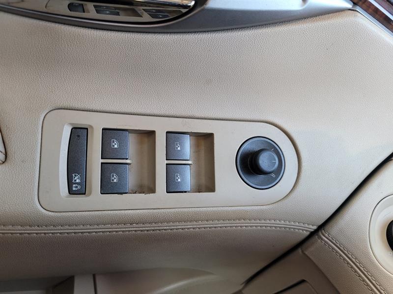 Buick LaCrosse  2011