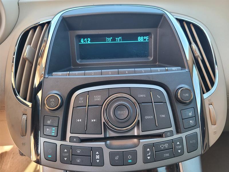 Buick LaCrosse  2011