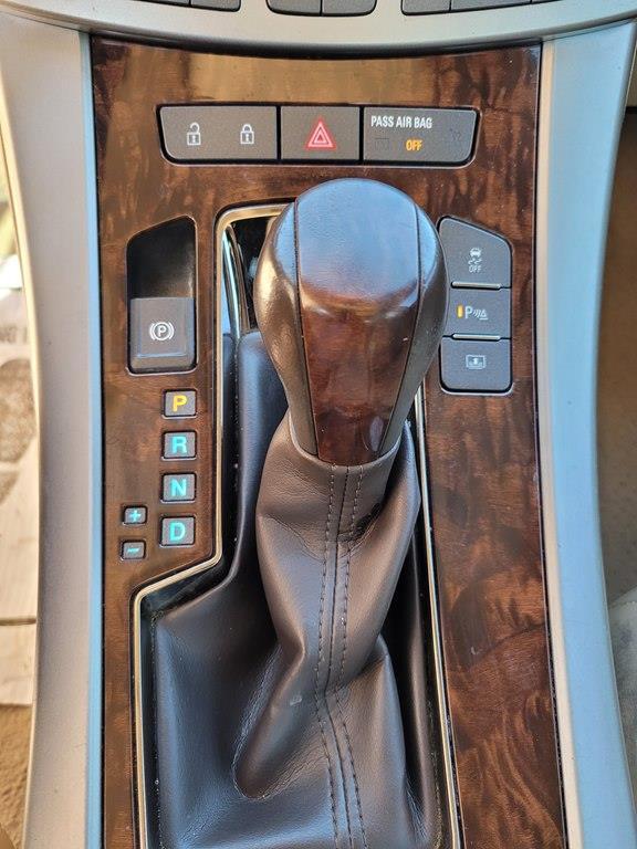 Buick LaCrosse  2011