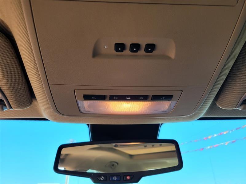 Buick LaCrosse  2011