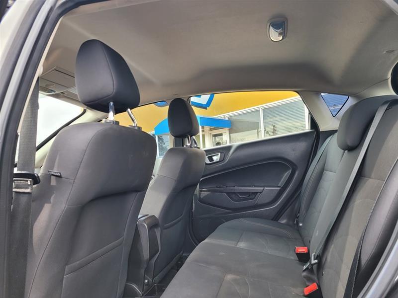 Ford Fiesta SE Hatchback 2016