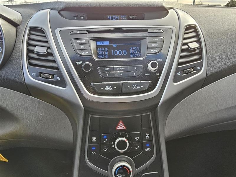 Hyundai Elantra GLS M/T 2014
