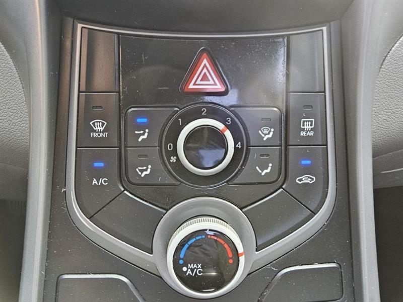 Hyundai Elantra GLS M/T 2014