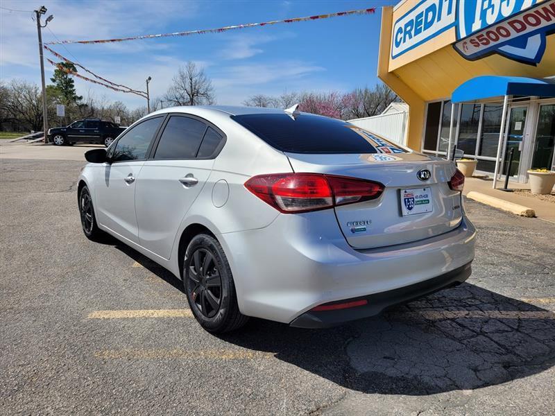Kia Forte LX 6M 2018