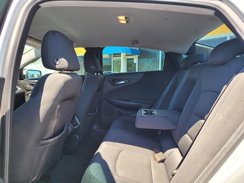 Chevrolet Malibu  2016