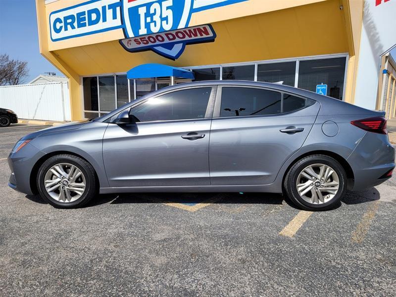 Hyundai Elantra Limited 2019