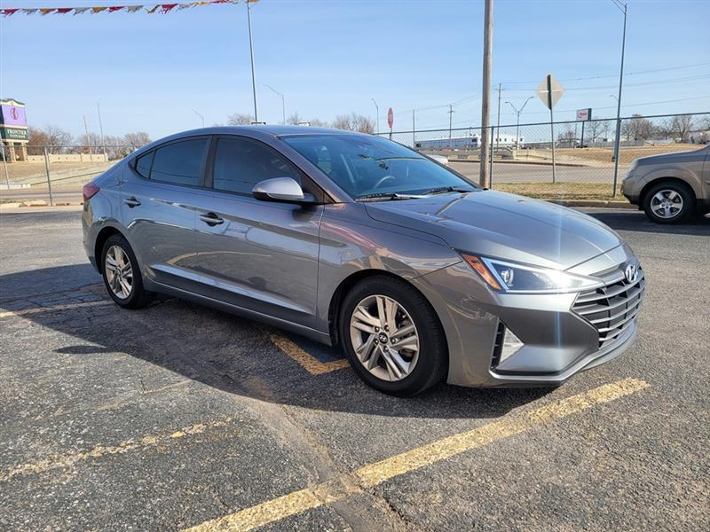 Hyundai Elantra Limited 2019