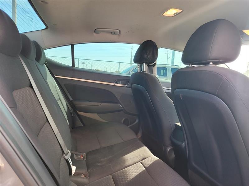 Hyundai Elantra Limited 2019