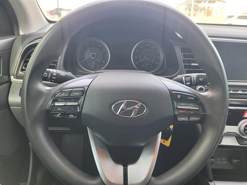 Hyundai Elantra Limited 2019