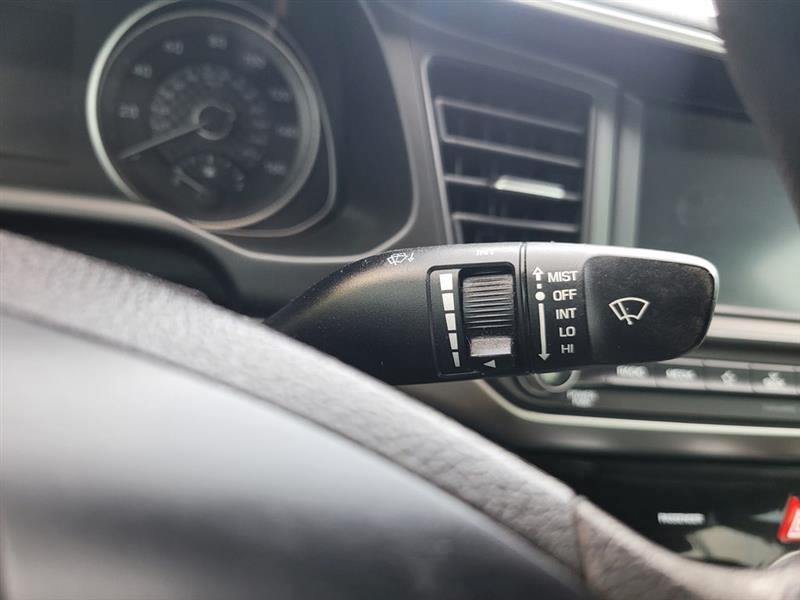 Hyundai Elantra Limited 2019