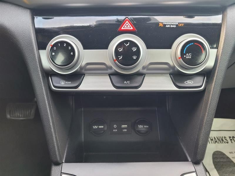 Hyundai Elantra Limited 2019