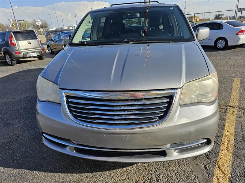 Chrysler Town & Country Limited 2016